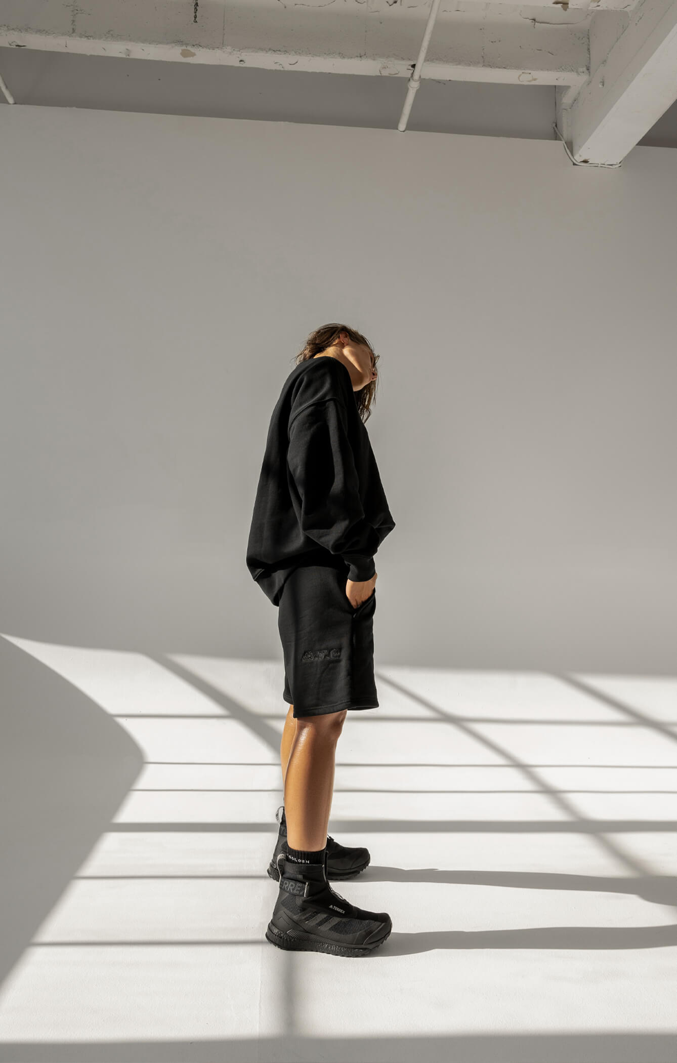 THE SWEAT™ BOYFRIEND SHORT - BLACK