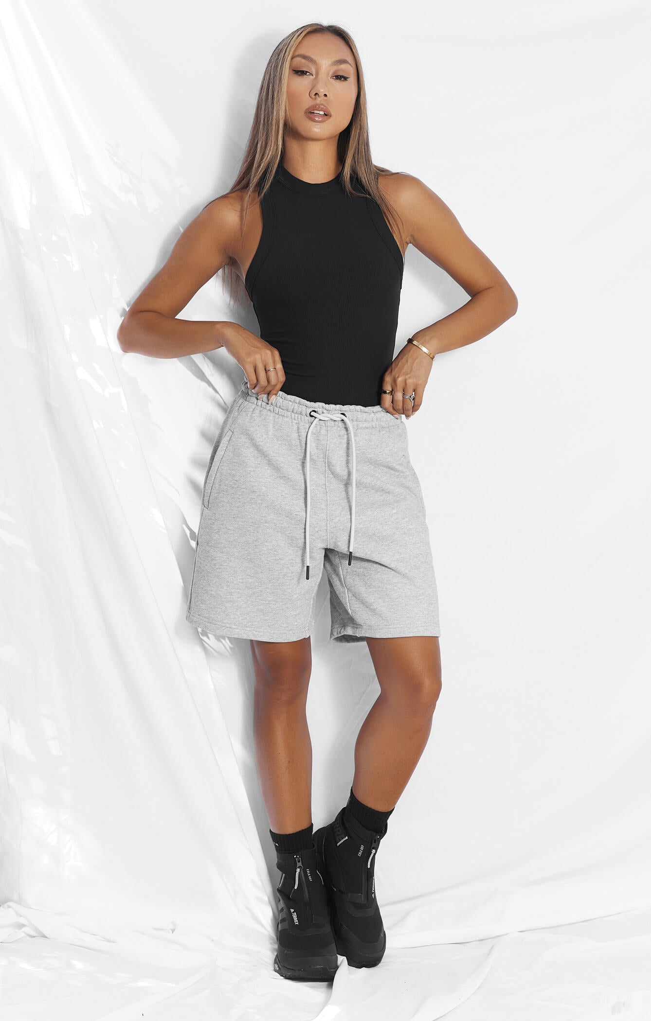 THE SWEAT™ BOYFRIEND SHORT - HEATHER GREY