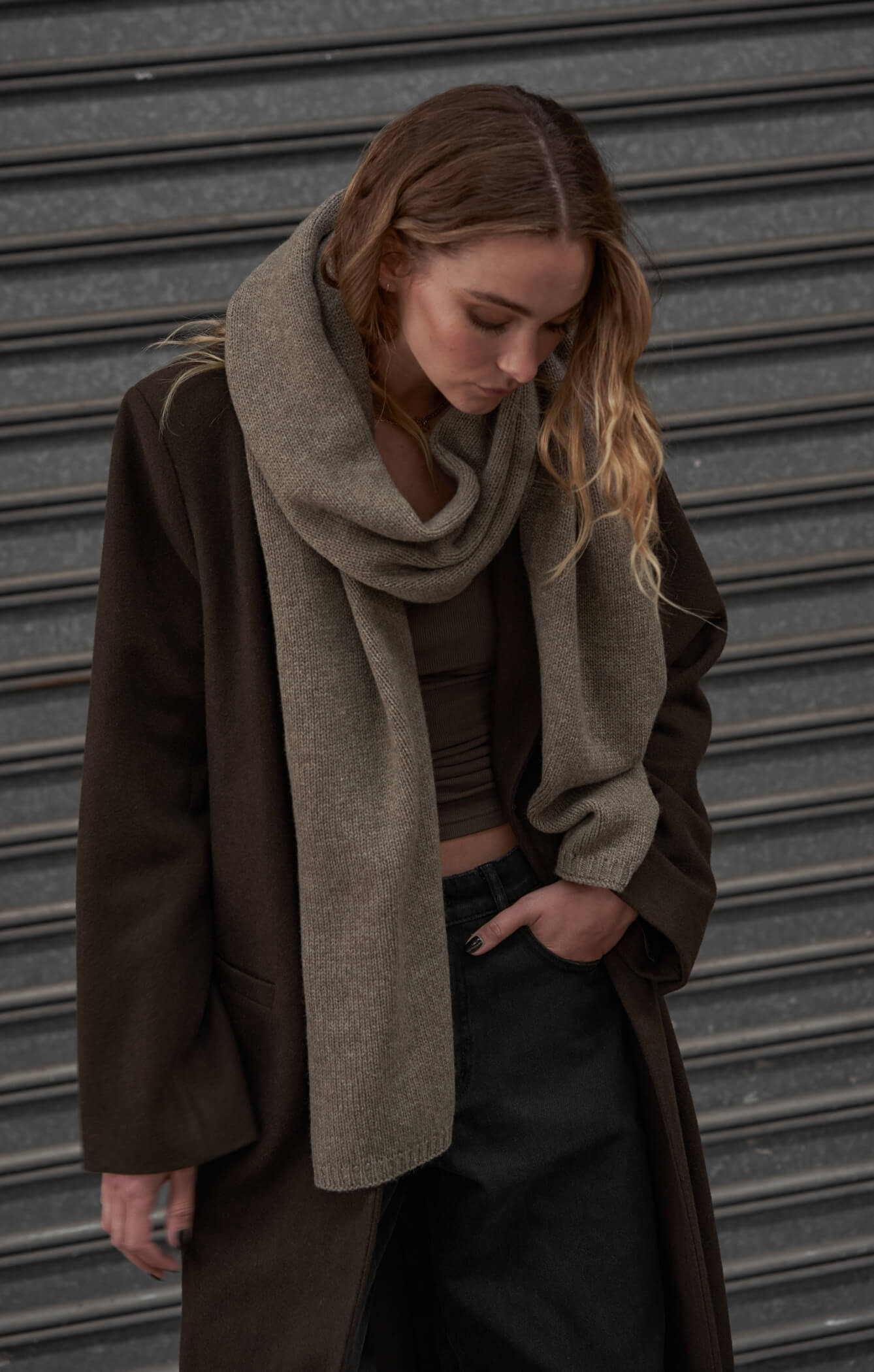 THE WRAP AROUND SCARF - NEUTRAL MARLE