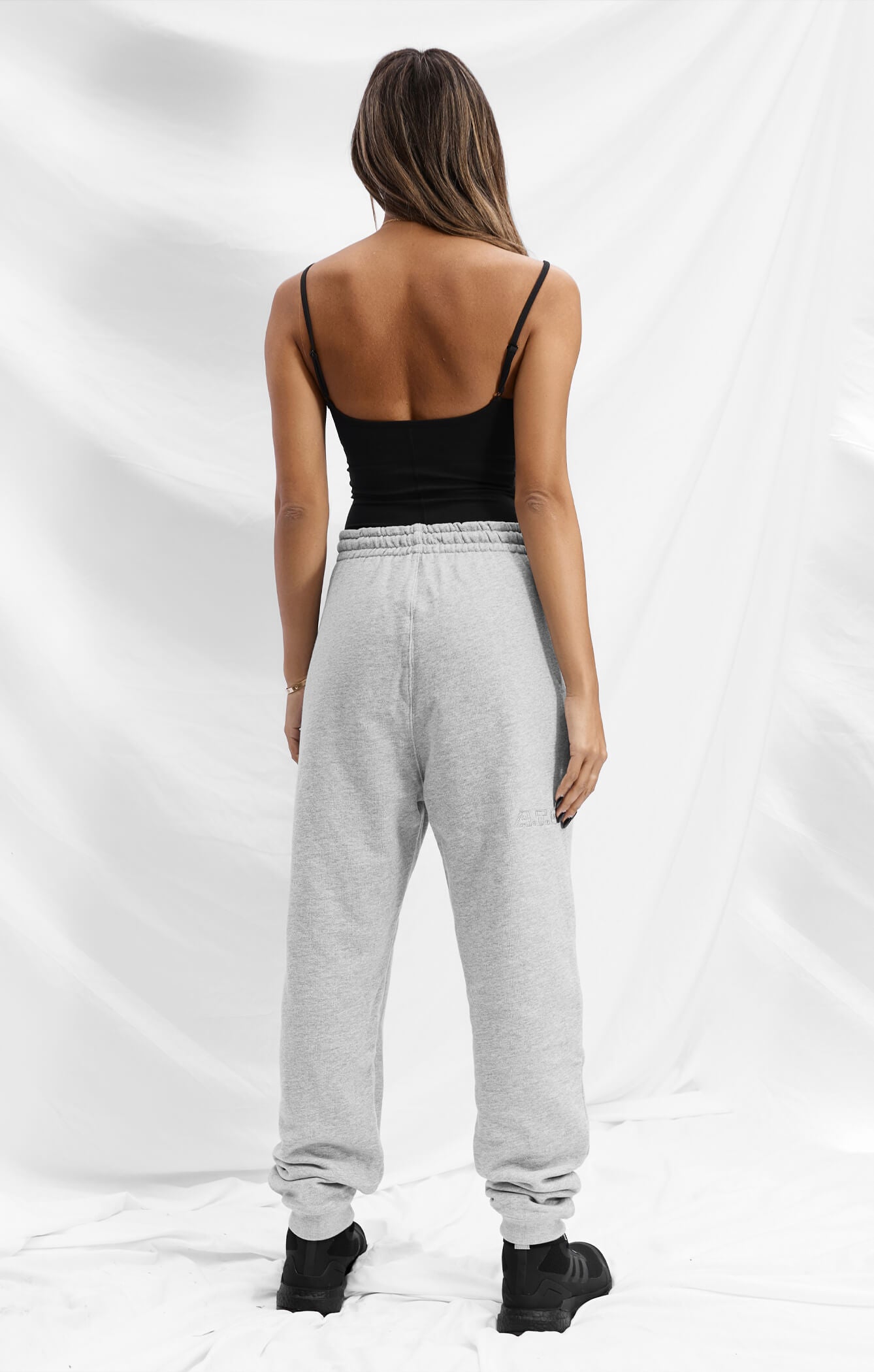 THE SWEAT™ TRACK PANT - HEATHER GREY