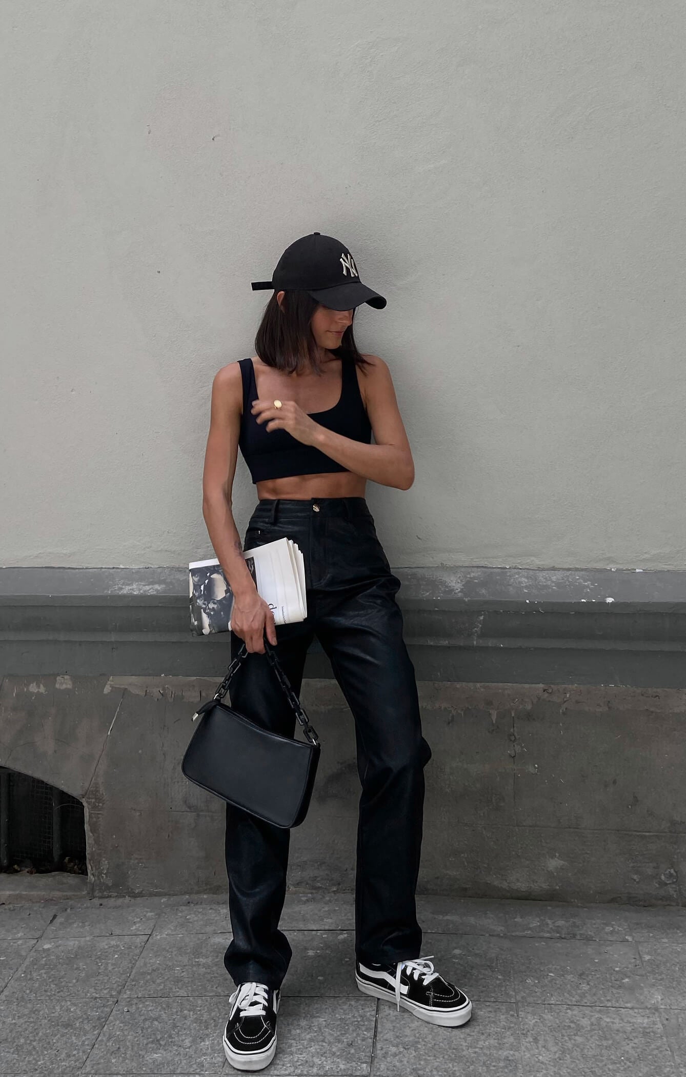 THE PEBBLED™ VEGAN STRAIGHT LEG PANT