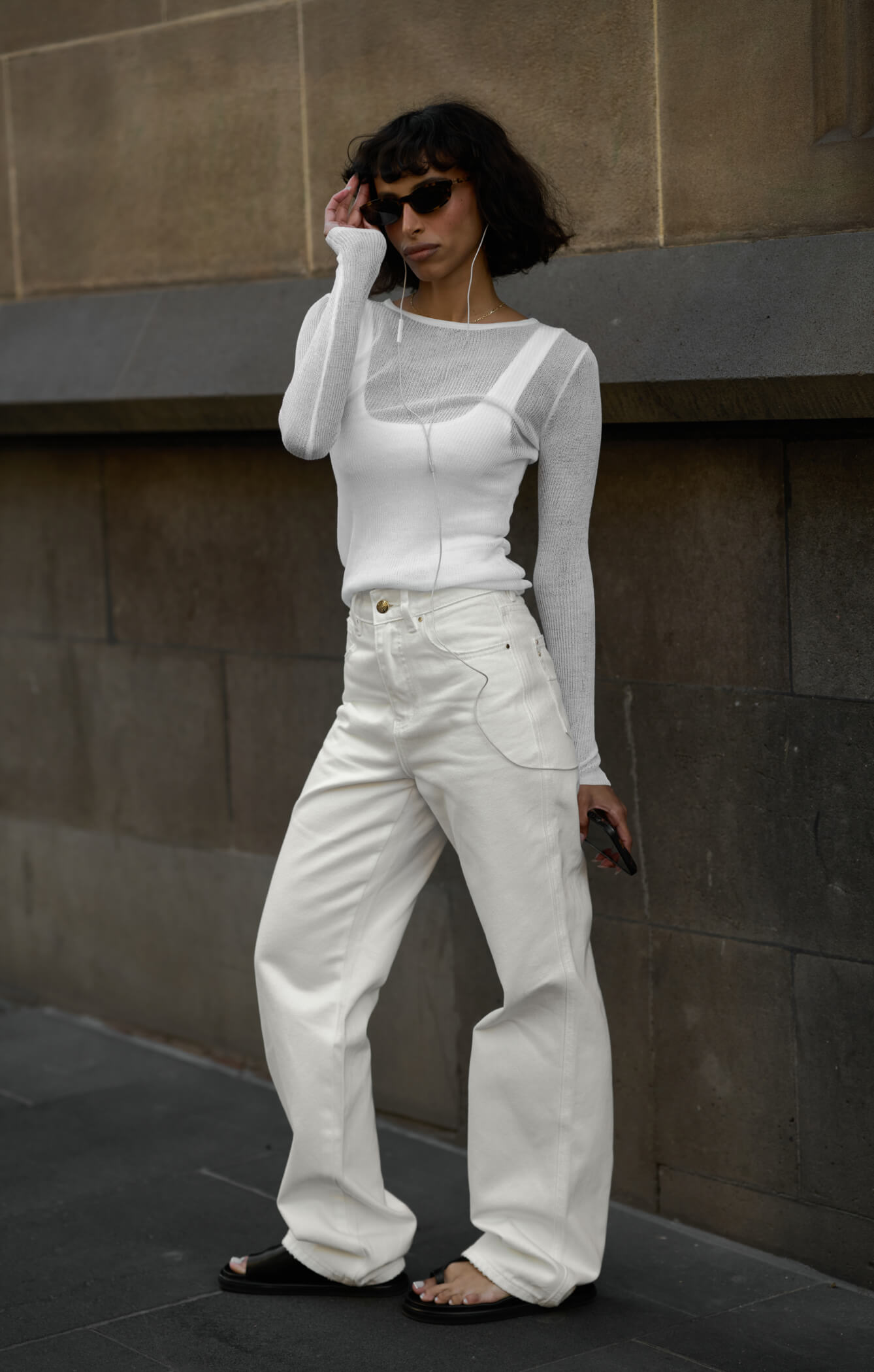 THE KNITTED LONG SLEEVE - WHITE