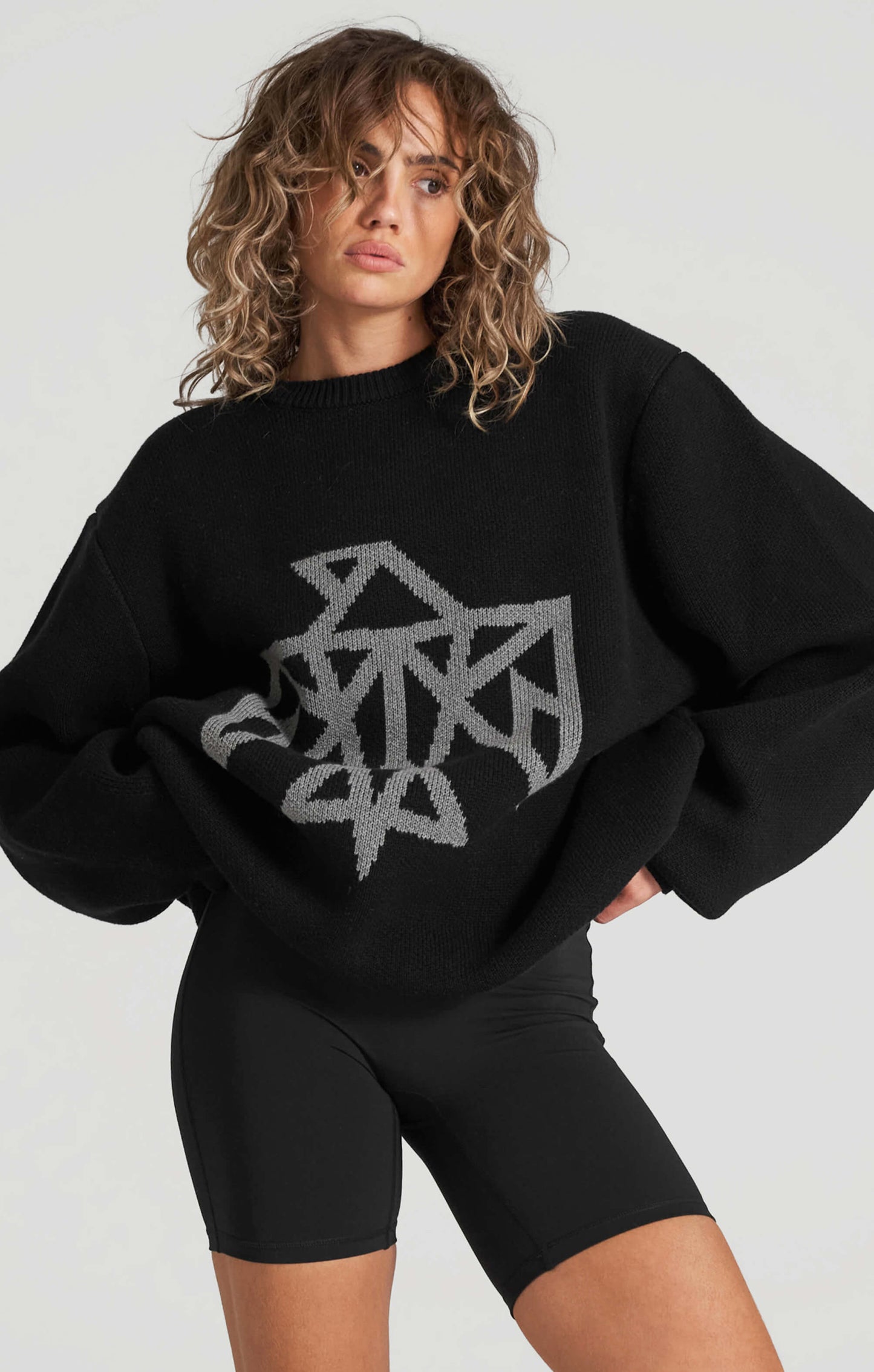 THE SIGNATURE JACQUARD KNIT - BLACK