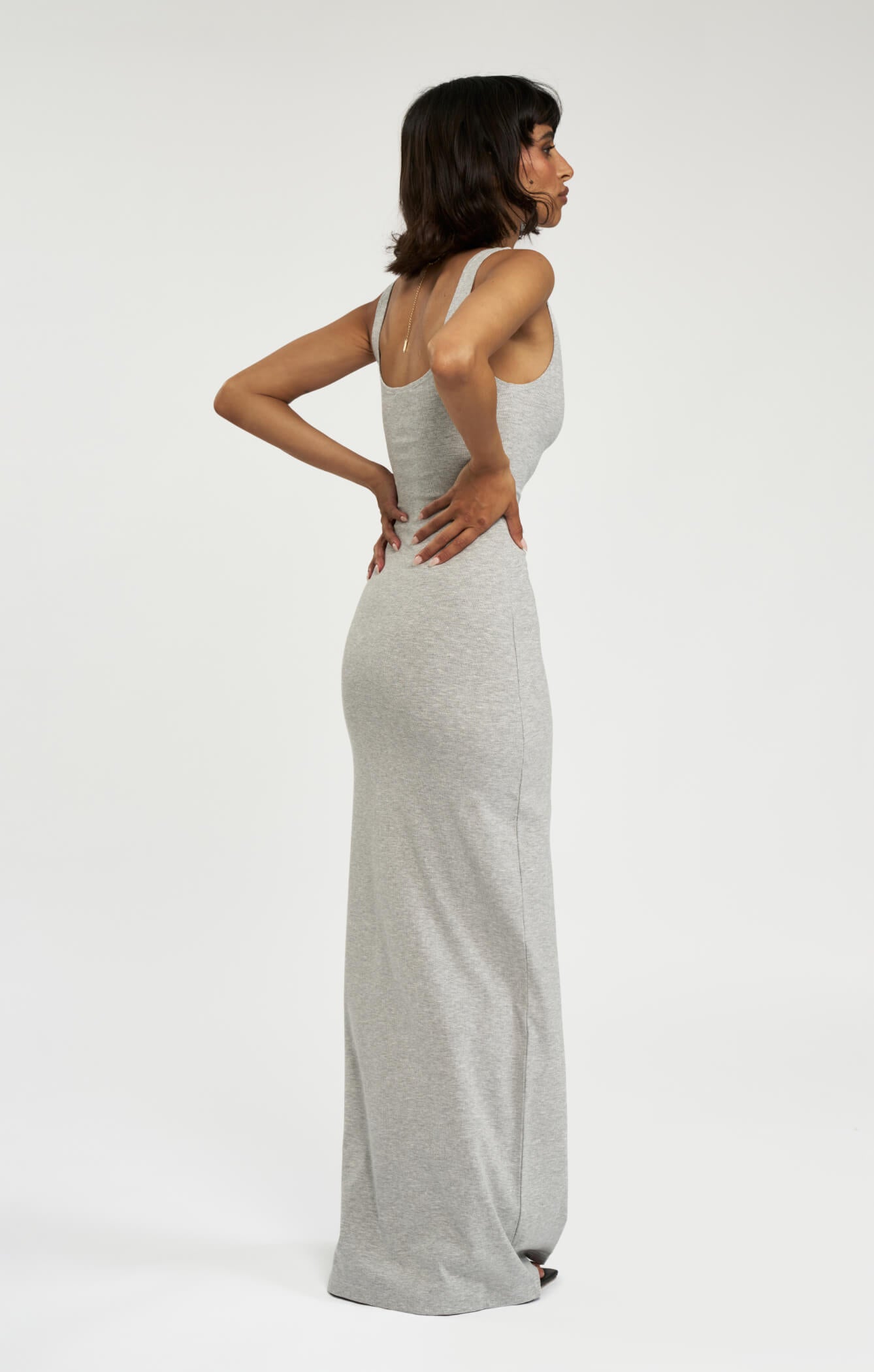 THE LUXE RIB MAXI DRESS - MID GREY