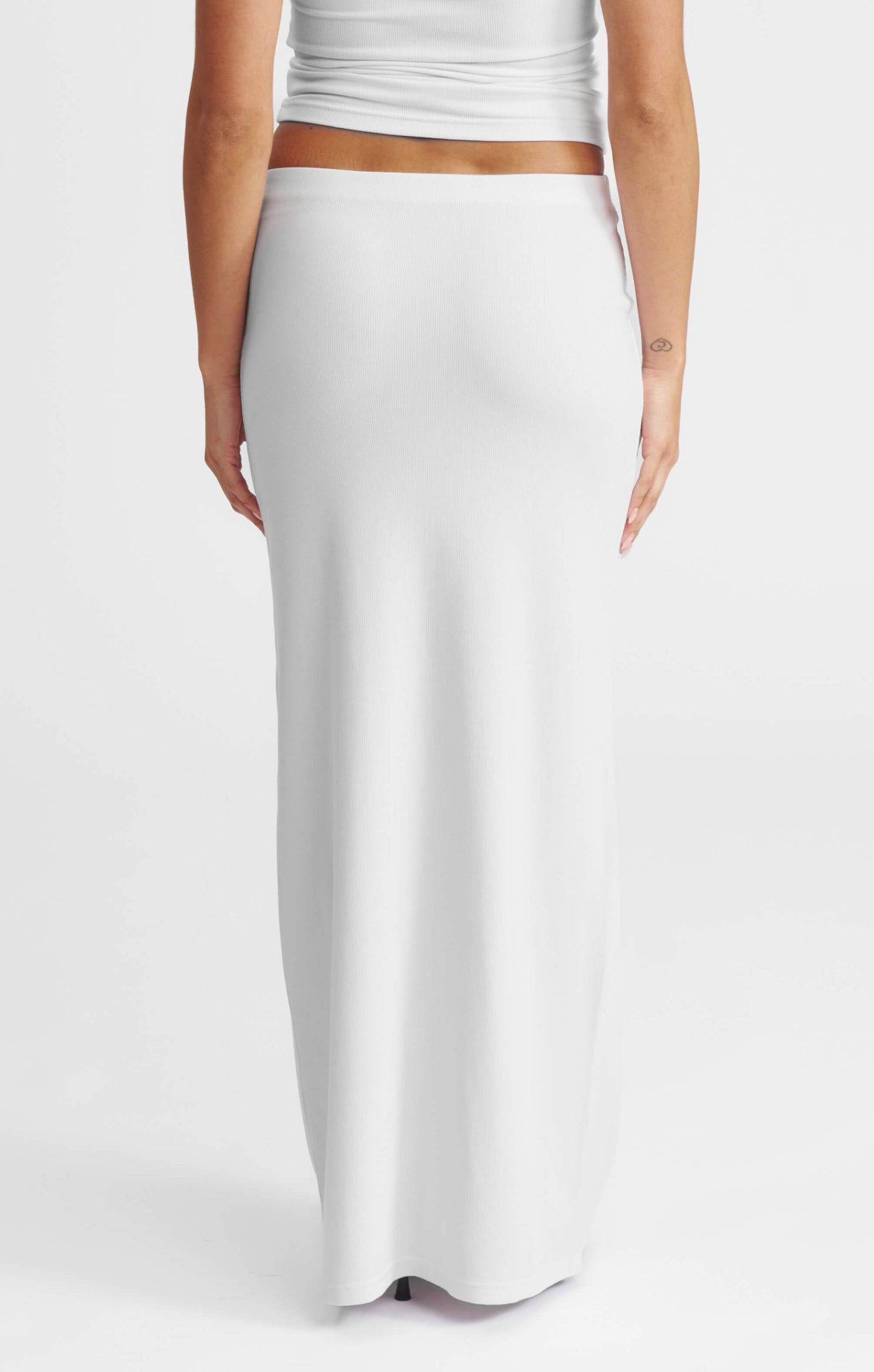 THE LUXE RIB MAXI SKIRT - WHITE