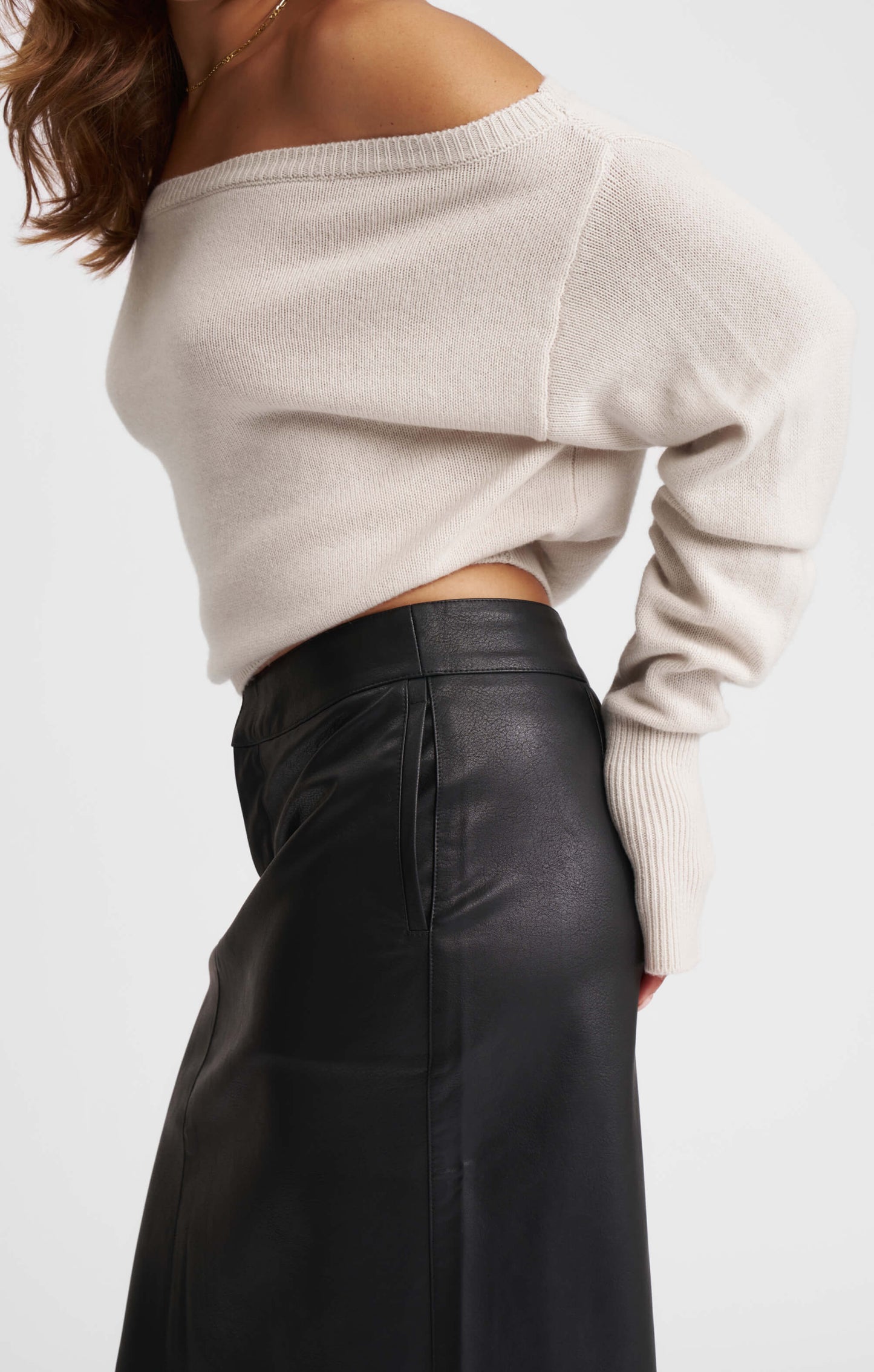 THE OFF-SHOULDER KNIT - BONE