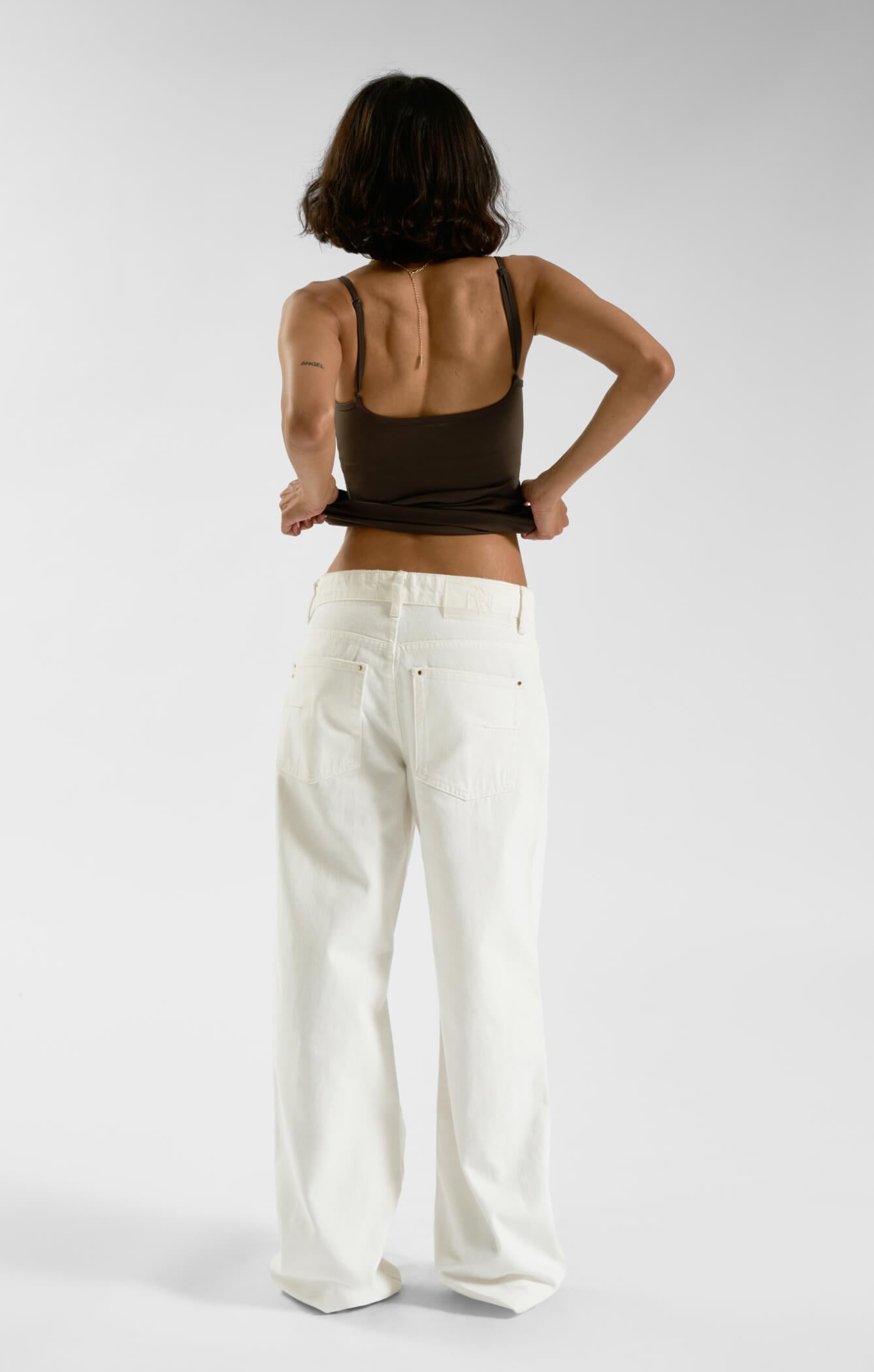THE SCULPT™ TANK - ESPRESSO