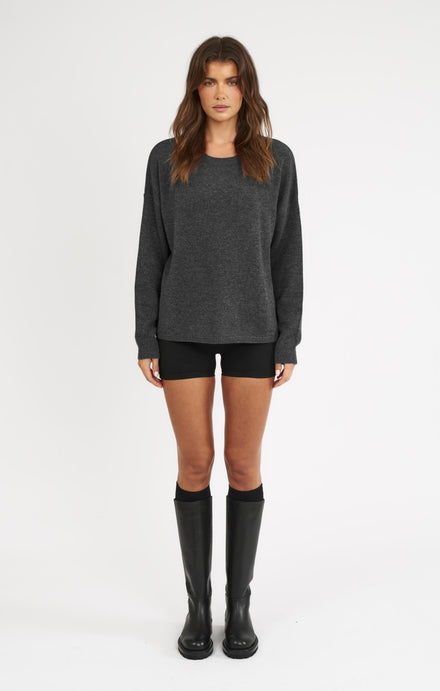 THE UNIVERSAL KNIT 2.0 - CHARCOAL