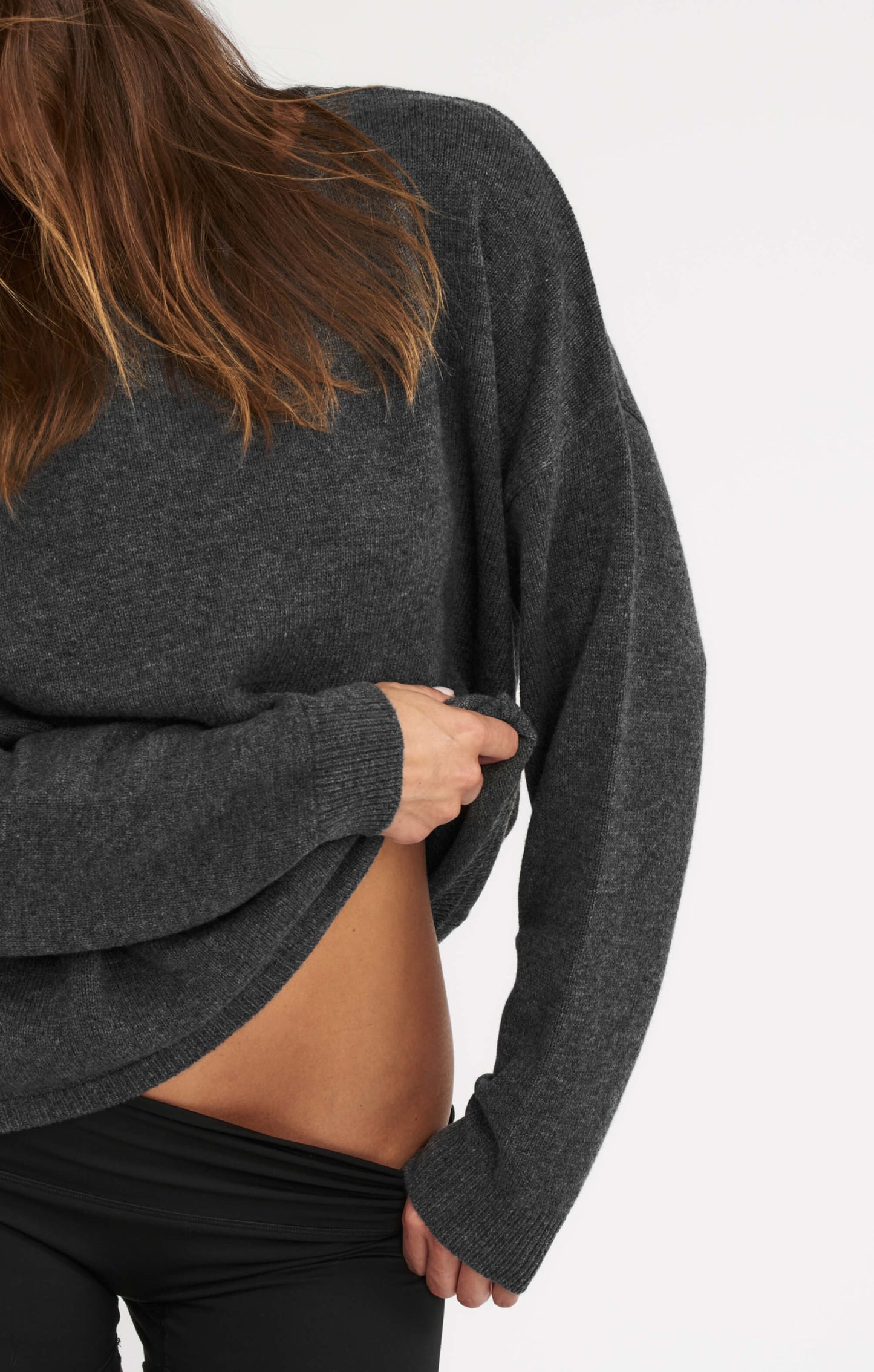 THE UNIVERSAL KNIT 2.0 - CHARCOAL