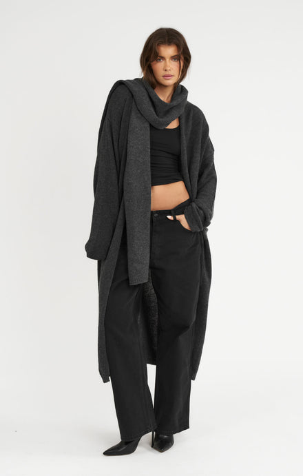 THE WRAP AROUND SCARF - CHARCOAL