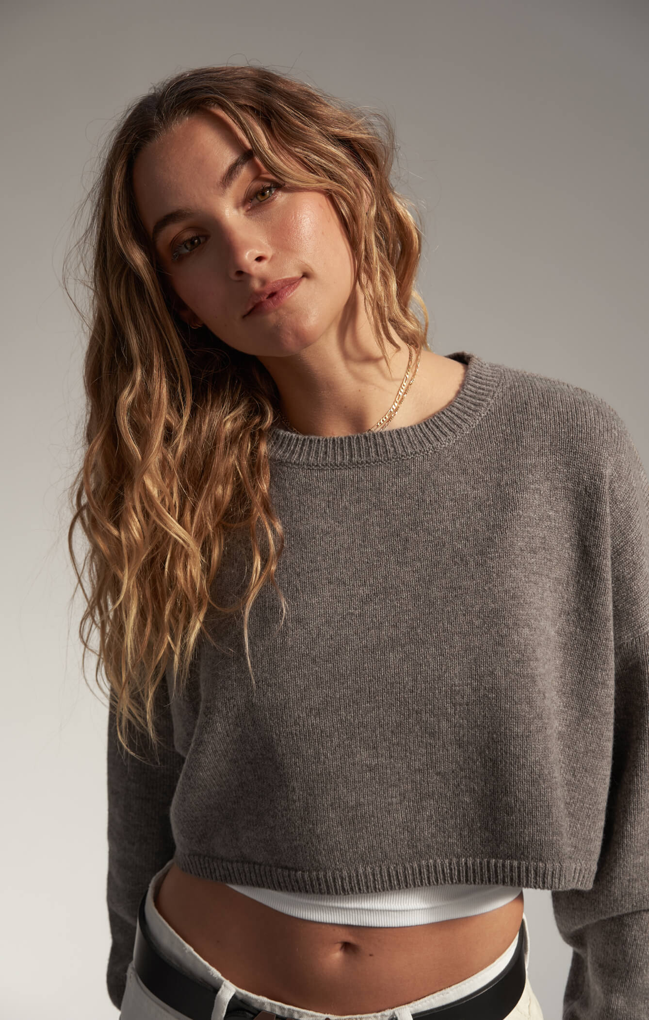 THE CROPPED UNIVERSAL KNIT 2.0 - NEUTRAL MARLE