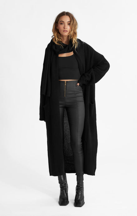 THE CARDIGAN COAT - BLACK