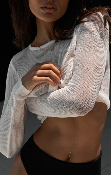 THE CROPPED KNITTED LONG SLEEVE - WHITE