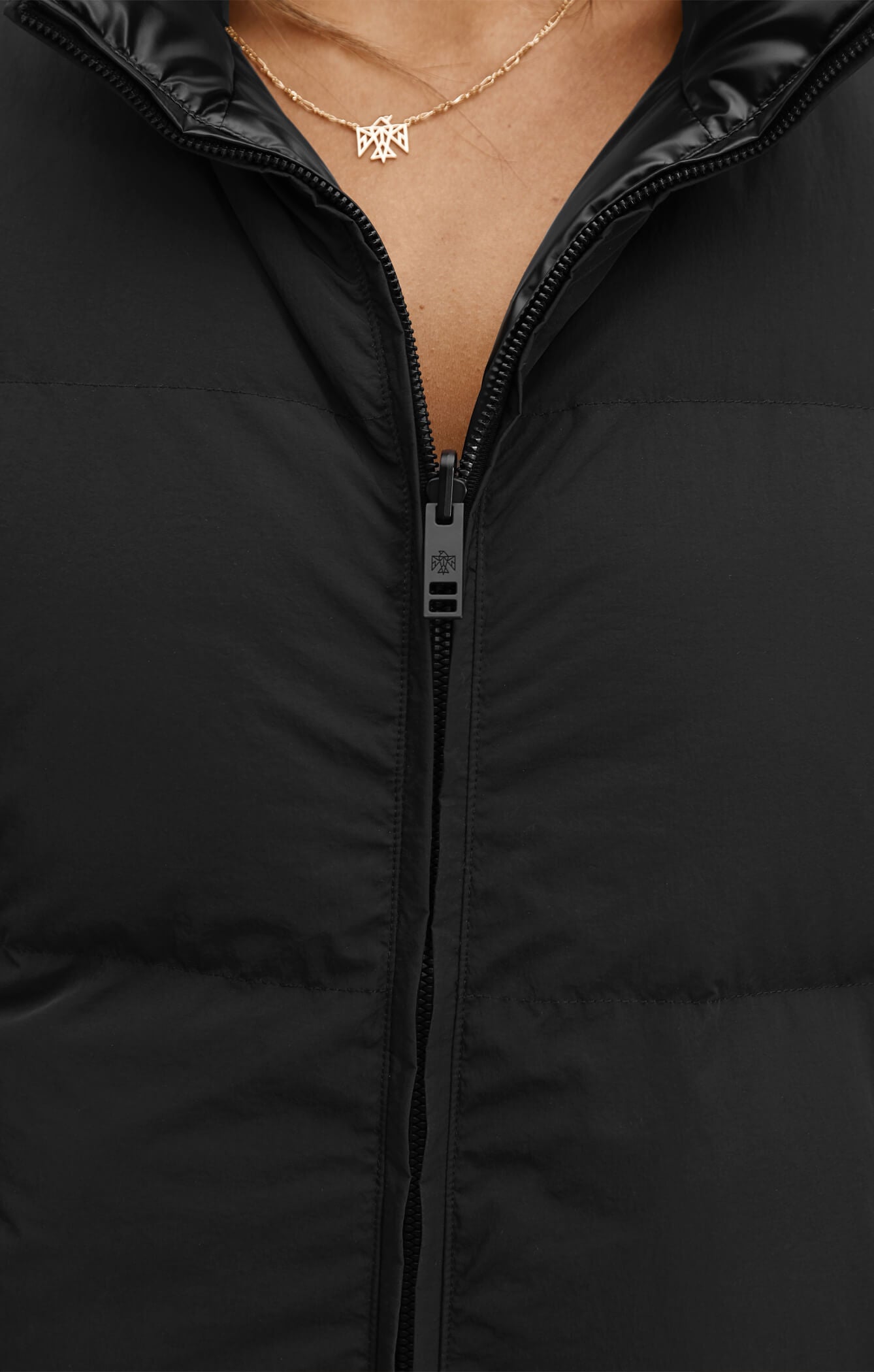 THE VEGAN PUFF™ REVERSIBLE JACKET - PATENT/BLACK